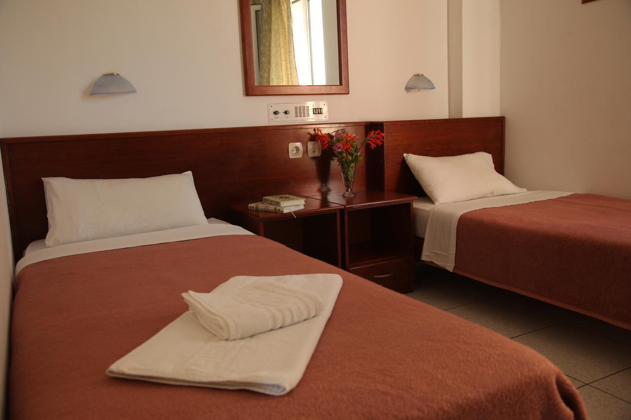 Hotel Dharam Villa Kālka Buitenkant foto
